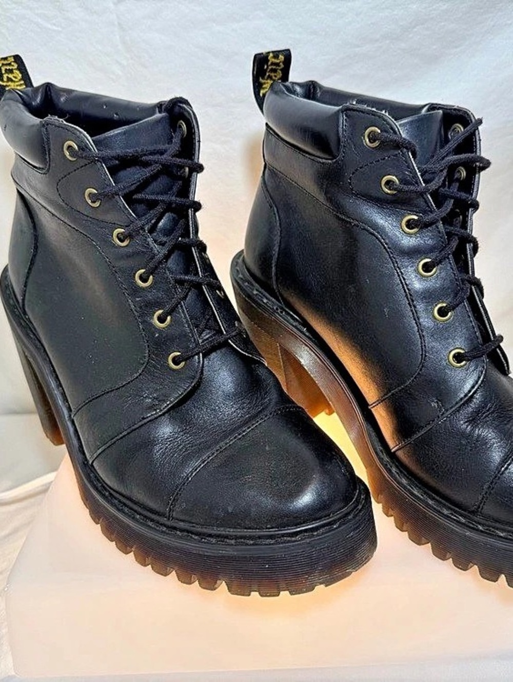Dr. Martens Persephone Black Leather Heeled Boots Size W 7